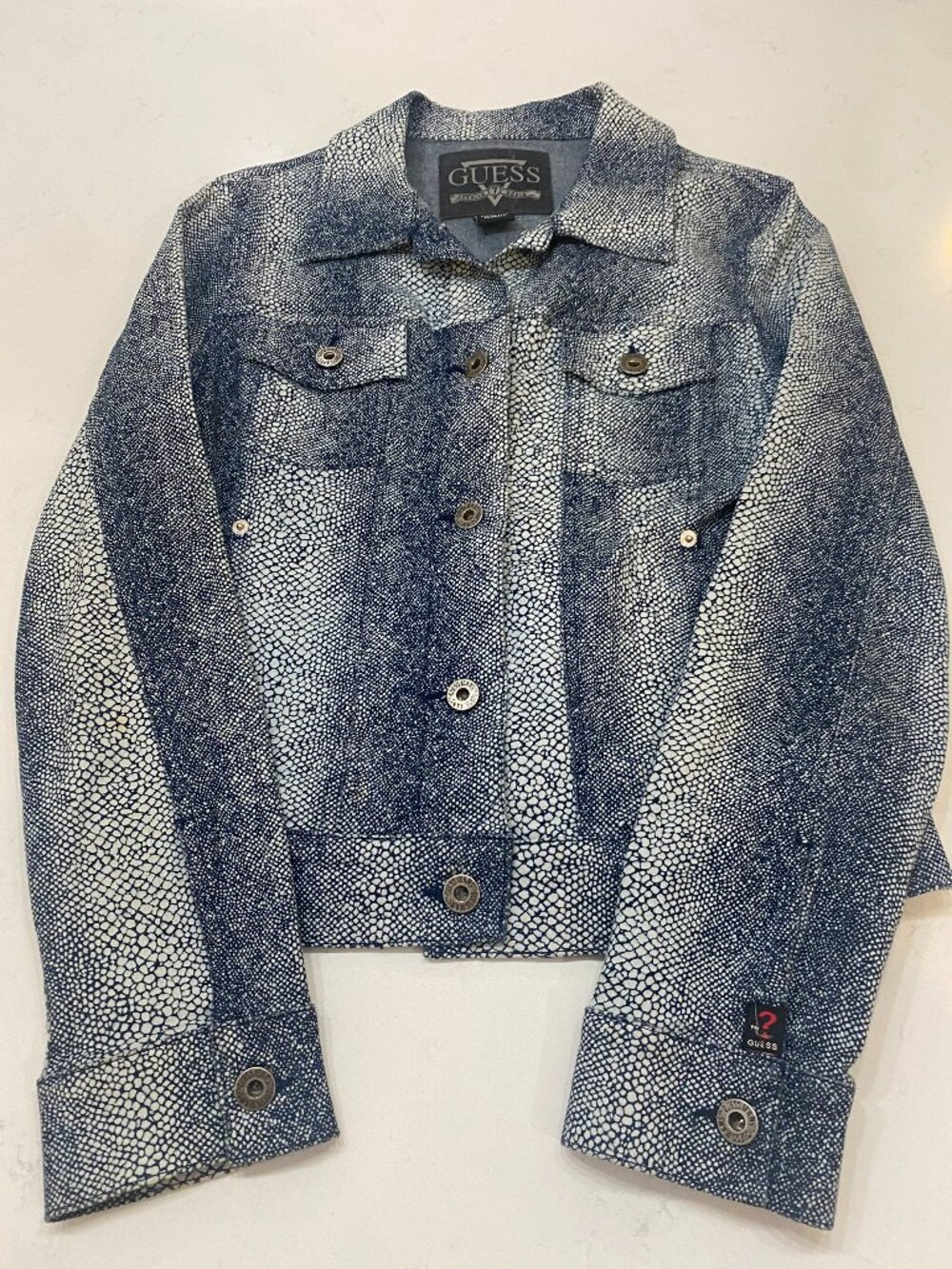 Vintage Y2K GUESS size small snake print Women’s denim  Trucker Jacket Sz S